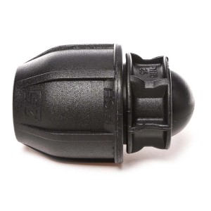 Czarny łącznik t.b.t. do nawadniania podziemnego.