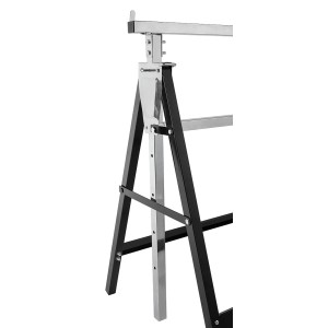 Regulowany kozioł roboczy w kolorze czarno-srebrnym do różnych projektów.