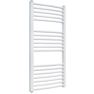 Biały grzejnik t.b.t. do łazienki. Grzejnik na ręczniki z drabinką.