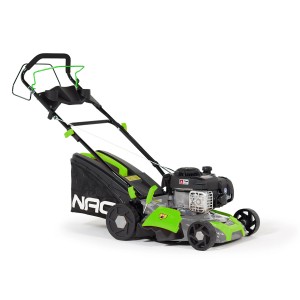 t.b.t. Kosiarka spalinowa w kolorze czarnym i zielonym.