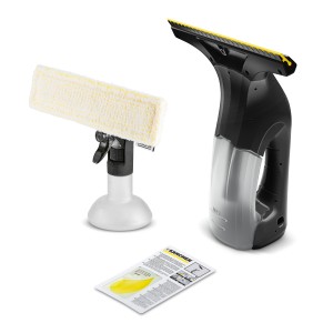 Kärcher WV 1 Black Edition akumulatorowa myjka do okien z butelką ze spryskiwaczem i koncentratem czyszczącym.