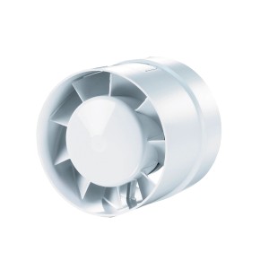 Biały wentylator ścienny zewnętrzny t.b.t. do montażu na ścianie.