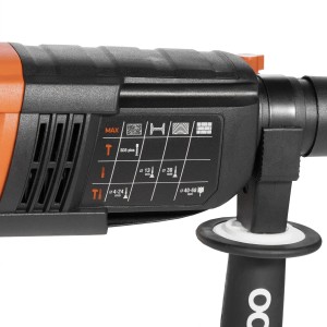 DAEWOO Młot udarowy DAH 820 620W