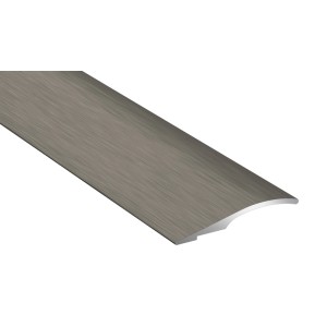 Listwa przypodłogowa t.b.t. w kolorze szarym, widok szczegółowy.
