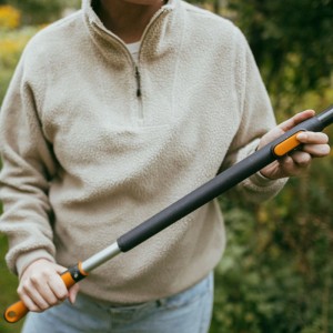 Fiskars Trzonek aluminiowy teleskopowy M OneClick