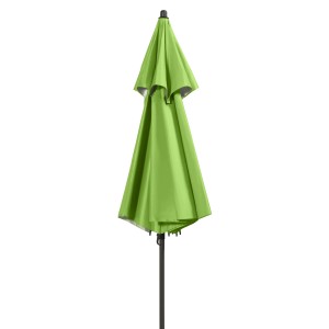 Zamknięty, zielony parasol ogrodowy Doppler Windprofi Ø 198 cm z korbką.