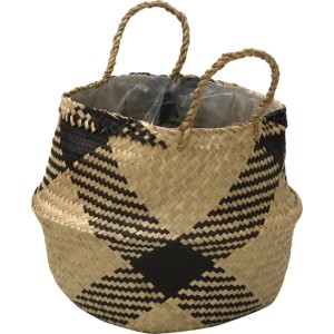 Dekoracyjna torba na zioła z plecionego naturalnego materiału z ciemnym wzorem i uchwytami.