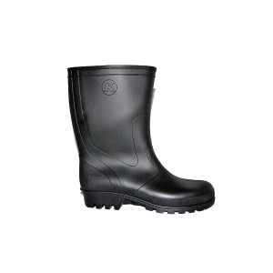 Czarne gumowe buty do ogrodu.