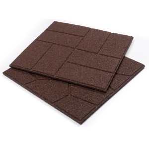 Brązowe płyty chodnikowe t.b.t. ze wzorem kamienia do użytku zewnętrznego.