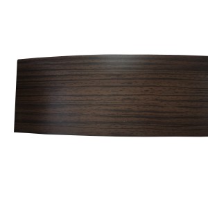 t.b.t. karnisz sufitowy z ciemnym efektem drewna.