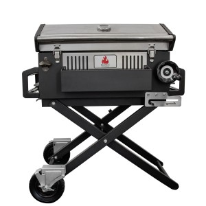 Grill węglowy t.b.t. z pokrywą ze stali nierdzewnej i kółkami.