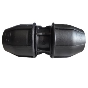 Przelot PE  32-32mm Fish PN16