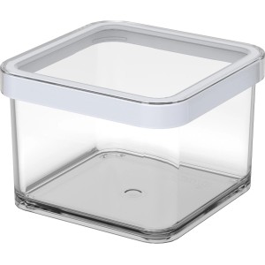 Przezroczysty pojemnik na żywność t.b.t. z białą pokrywką.