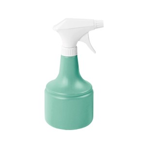 Turkusowy spryskiwacz do kwiatów z białą główką.