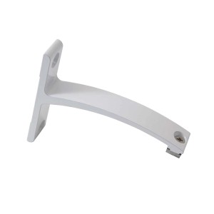 Srebrny wspornik do karnisza.