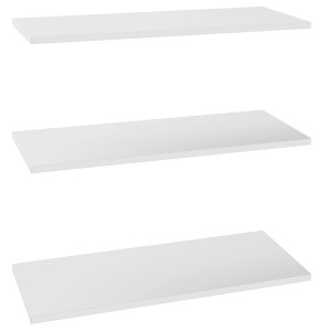 Trzy białe półki do szaf i garderób kompaktowych.