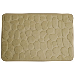 Beżowy dywanik łazienkowy z wzorem kamieni.