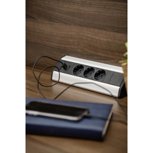 t.b.t. listwa zasilająca z portem USB na biurku.