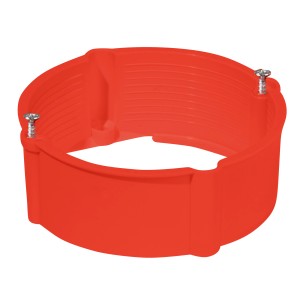 Czerwona puszka podtynkowa t.b.t. ze śrubami do instalacji elektrycznej.