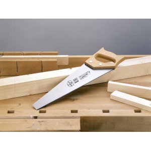 Piła ręczna LUX Classic, 300 mm, z bukową rękojeścią na stole warsztatowym.