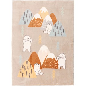 Beżowy dywan z motywem niedźwiedzi i gór, dywan shaggy do pokoju dziecięcego.