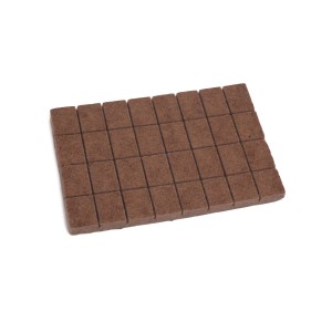 Brązowe rozpałki do kominka lub grilla, kategoria paliwa.