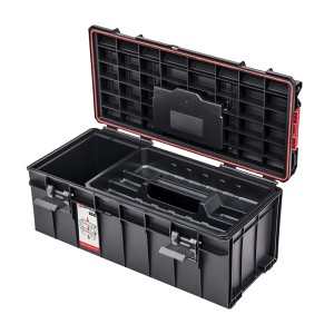 Otwarta, czarna skrzynka narzędziowa QBRICK PRO 600 Profi z przezroczystą pokrywą i organizerami.