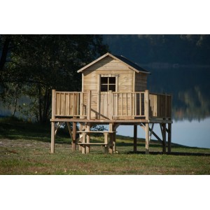 Drewniany domek na drzewie z kategorii Domki z drabinką i barierką.