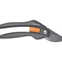 Sekator nożycowy Fiskars SingleStep P26, 20 cm, do precyzyjnego cięcia w ogrodzie i na rabacie.