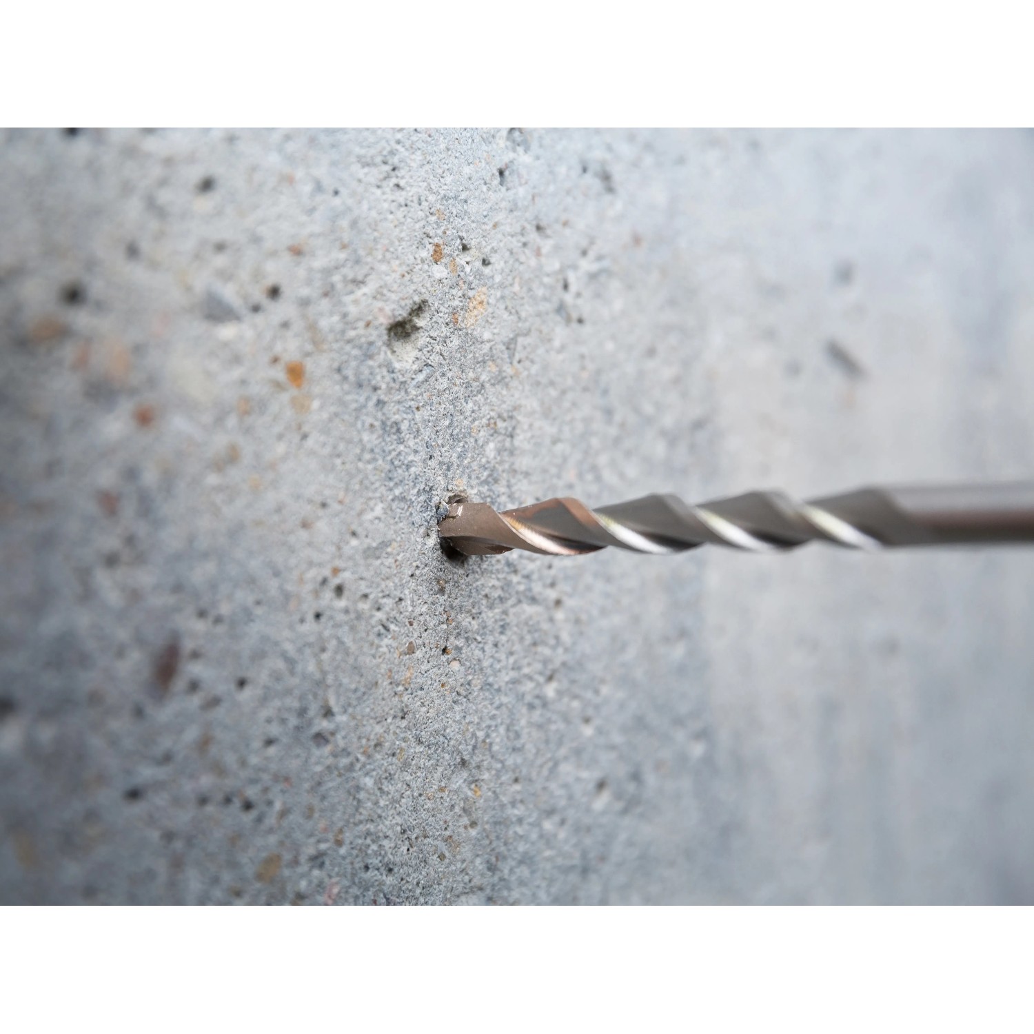 Wiertło do młotka LUX HM SDS Plus wierci otwór w betonie. Ø 6 mm x 160 mm.