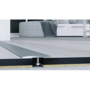 Srebrna listwa przejściowa do podłóg, widok profilu.