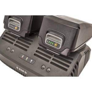 Podwójna ładowarka Stiga C 215 D do akumulatorów serii 100, ładuje dwa akumulatory jednocześnie.