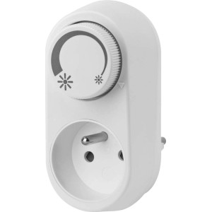 Biały ściemniacz do gniazdka do regulacji natężenia światła.