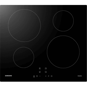 Czarna płyta indukcyjna t.b.t. z czterema strefami grzewczymi.