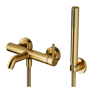 Złota bateria wannowa t.b.t. z słuchawką prysznicową do stylowych łazienek.