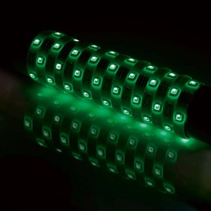 Zrolowana zielona taśma LED do nastrojowego oświetlenia. Kategoria: Taśmy LED.