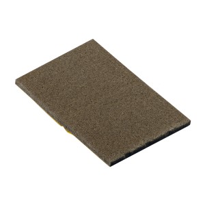 Brązowa podkładka meblowa t.b.t. do ochrony powierzchni.