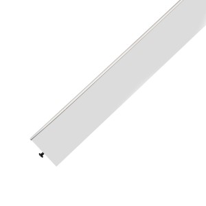 Zbliżenie białej szyny prowadzącej do drzwi harmonijkowych.