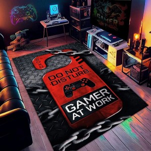 Dywan krótkowłosy t.b.t. z motywem "Do Not Disturb" dla graczy.
