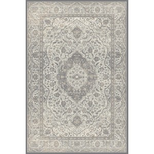 Szary dywan z krótkim włosiem o klasycznym wzorze.