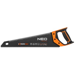 Piła ręczna NEO Tools z czarnym brzeszczotem i pomarańczowo-czarną rękojeścią.