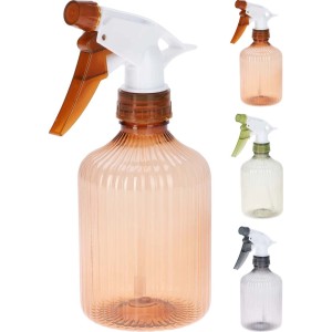 Wielokolorowe plastikowe spryskiwacze do kwiatów t.b.t. w różnych kolorach.