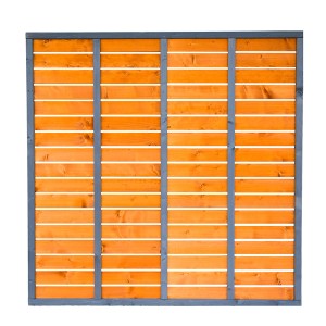 Panel ogrodzeniowy drewniany z poziomymi listwami i szarą ramą.