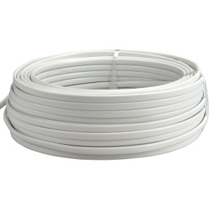 Zwinięty biały przewód w izolacji z tworzywa sztucznego, kabel do instalacji elektrycznej.