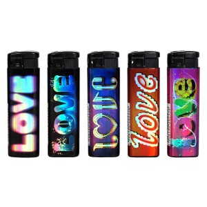 Różne zapalniczki z motywami "LOVE" do grilla i nie tylko.