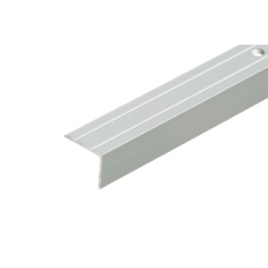 Srebrny profil kątowy aluminiowy do użytku wewnętrznego.