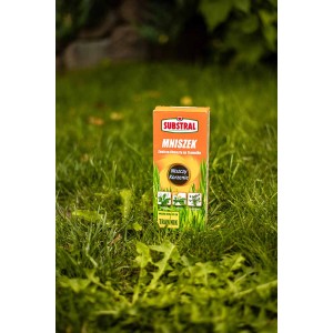 Substral Mniszek środek na chwasty na trawnikach, opakowanie w trawie.