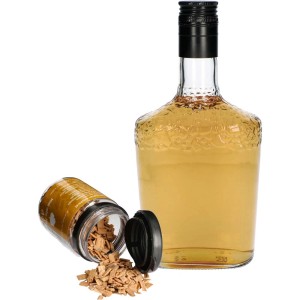 t.b.t. Butelka z wiórkami drzewnymi do winiarstwa i przetwórstwa.