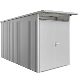 Metalowy domek narzędziowy Biohort AvantGarde A4 w kolorze srebrny metalik z wąskimi drzwiami dwuskrzydłowymi.