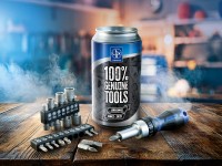 LUX-TOOLS Zestaw wkrętak + bity w puszce - 18 cz. LUX-TOOLS Zestaw wkrętak + bity w puszce - 18 cz.